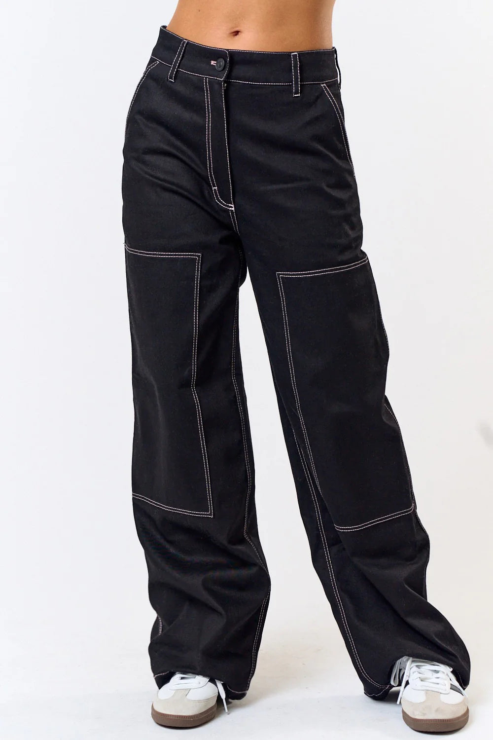 Pantalón Baggy con Costuras en Contraste