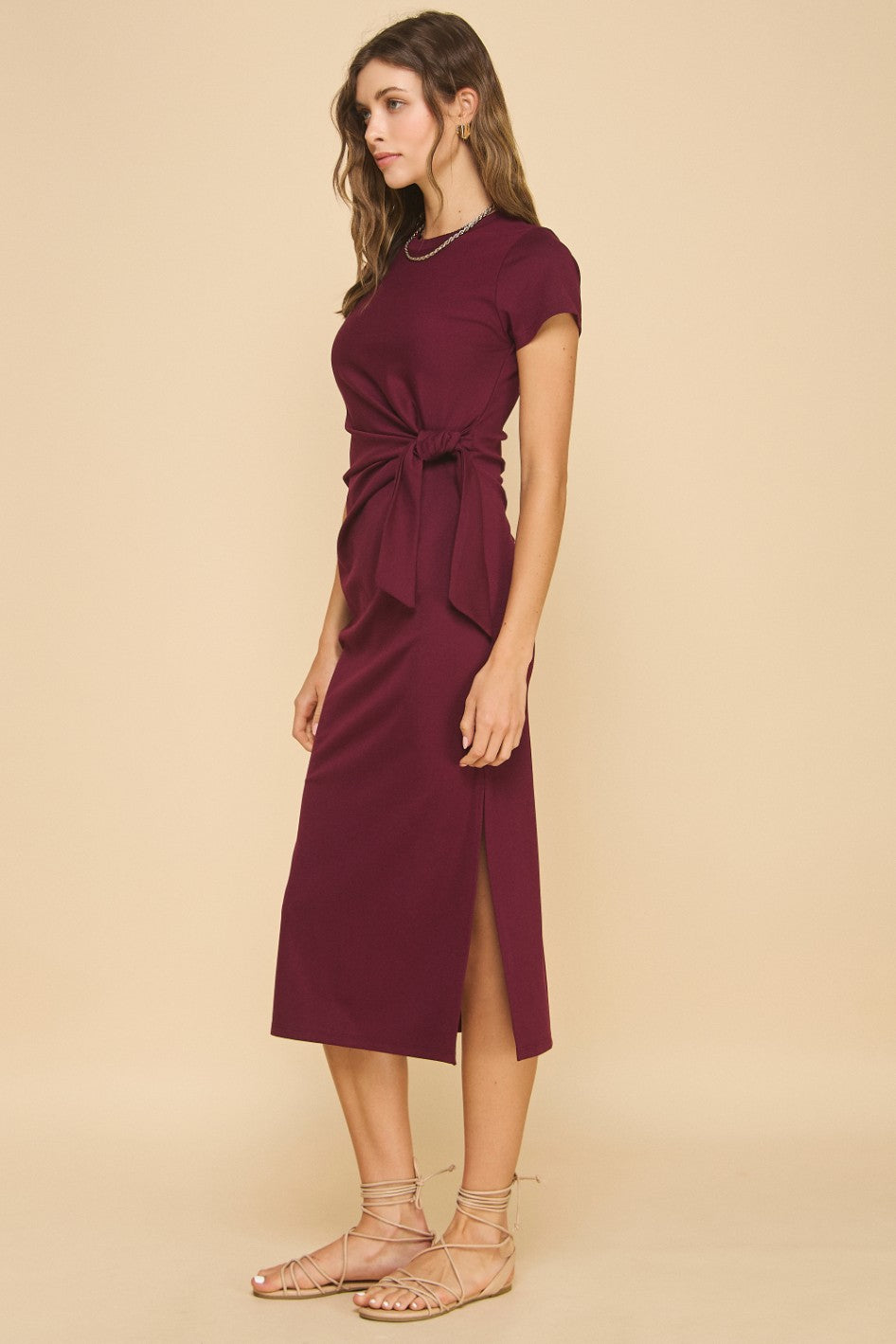 Vestido Midi con Lazo Frontal y Mangas Cortas