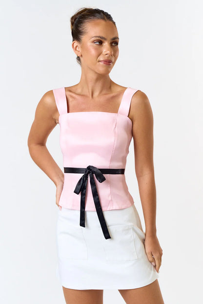Top Chic Escote Cuadrado con Moño Frontal