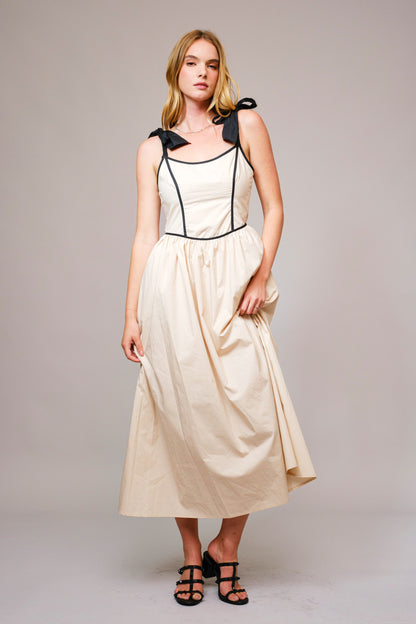 Vestido Midi Ivory con Lazos